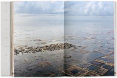 lo-tek. design by radical indigenism-9783836578189